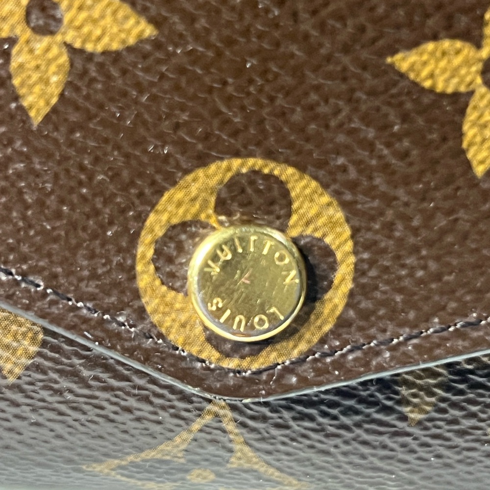 ❌SOLD❌ Louis Vuitton Monogram Canvas Sarah Wallet with Pink Interior Authentic - Picture 4 of 10